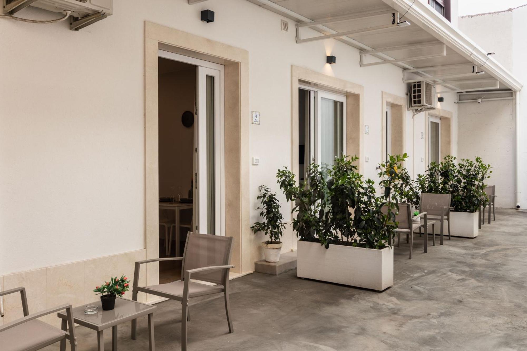 Cortile Siciliano Apartments Avola Eksteriør billede